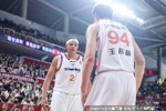 上海队记：每个人都在为赢球默默牺牲 人人都可做红花也甘做绿叶